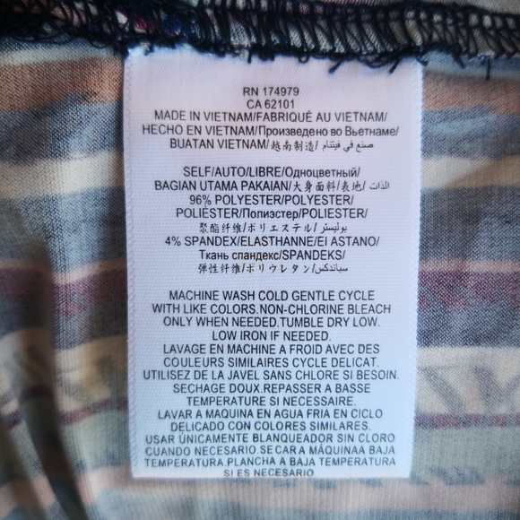 BCBGENERATION Multi-Stripe Midi Dress with Pockets - Picture 8 of 8